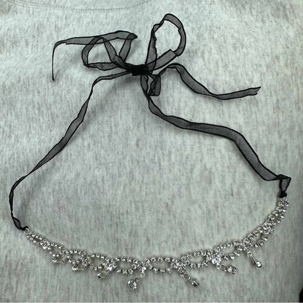 Strass and Black Lace choker